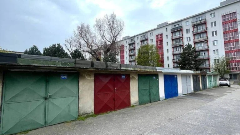 Predaj garaže 20 m2, Haburská ul., Bratislava - Ružinov