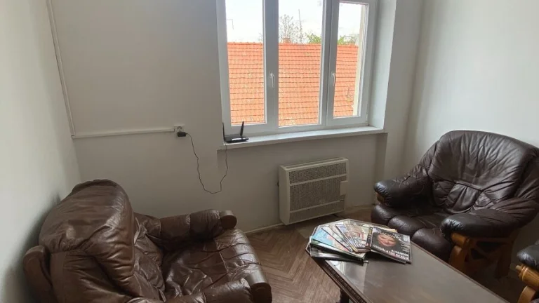 Hľadáme kanceláriu do prenájmu v centre Nitry