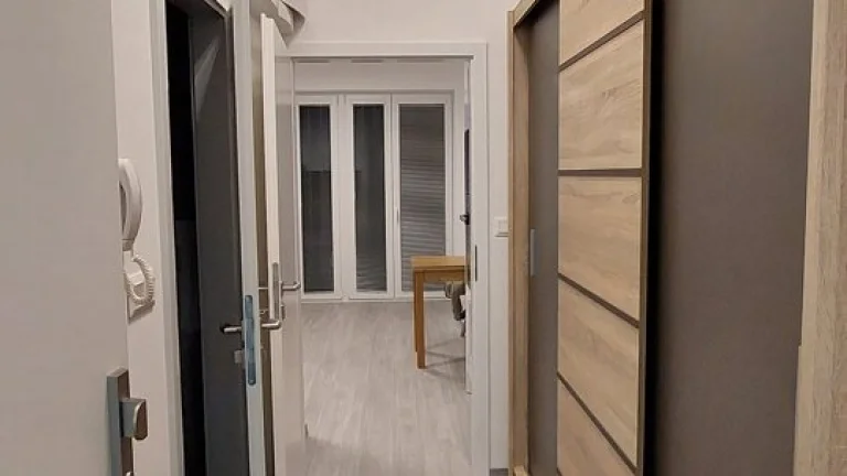 1 izbový byt s parkovaním Kamence