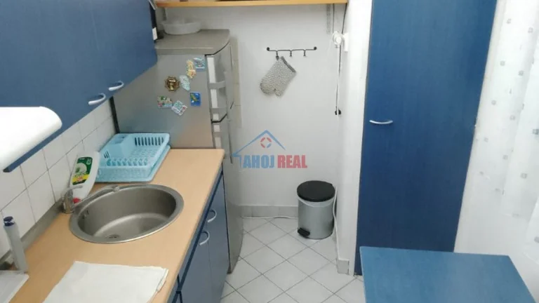 1- IZB byt, Pod. Biskupice pri OC TESCO HRON,