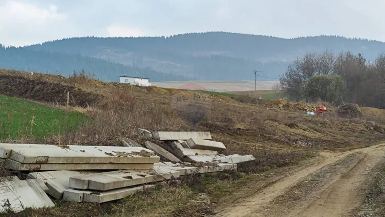 Predaj stavebného pozemku 5335 m2,Ťapešovo