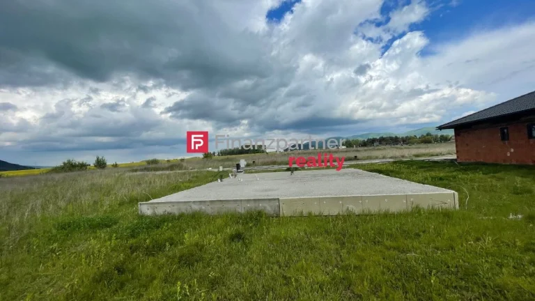 UNIKÁTNE 3x stavebné pozemky so stav. pov. a zákl. doskou v