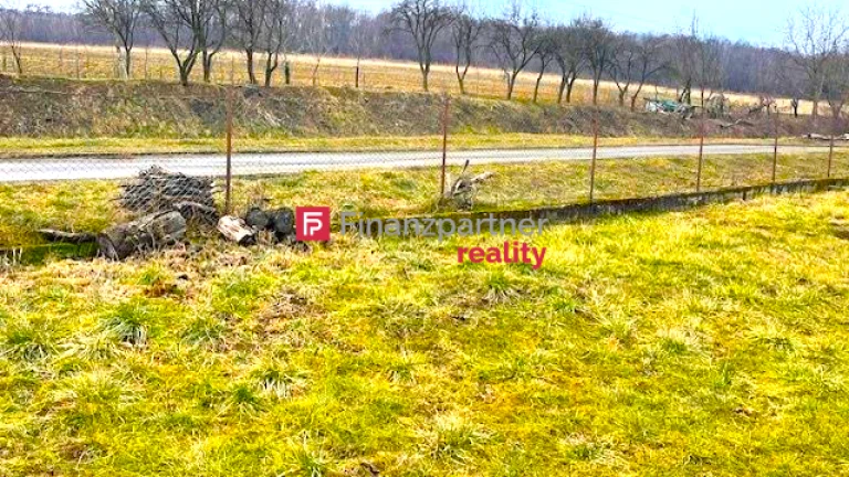 Pozemok v Ličartovciach s projektom a so všetkými IS s asf.