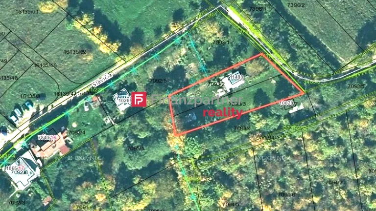 Romantický 900m2 pozemok v Prešove aj s prístupovou cestou (