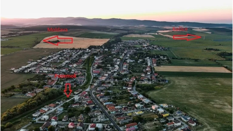 Čečejovce - pozemok v intraviláne