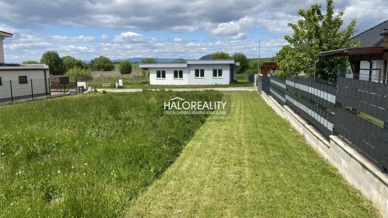 HALO reality - Predaj, pozemok pre rodinný dom 786 m2 Dulo