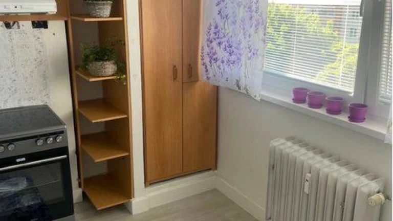 Na predaj 3 izbový byt s balkónom, Kalinčiakova, Senica