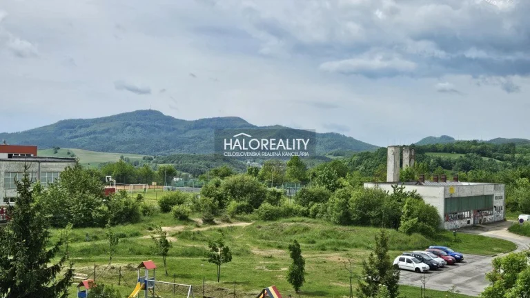 HALO reality - Predaj, trojizbový byt Banská Štiavnica - EXK