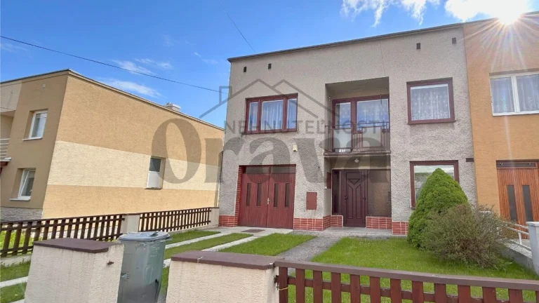 Rodinný dom v Tvrdošíne – v časti Vladina s pozemkom 351 m².