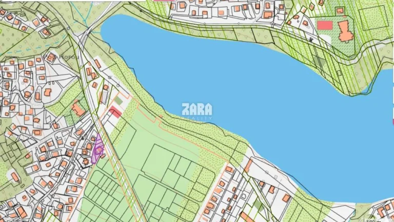 Kvakovce, Domaša - Dobrá,pozemok IS,817 m2. Aj na podnikanie