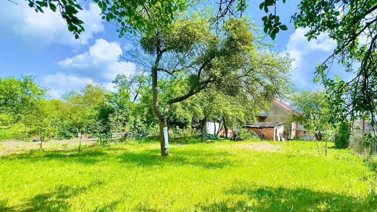 Veľký pozemok v obľúbenej časti Prešov - Kúty