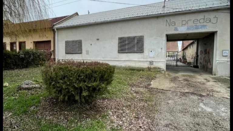 Dom s veľkým pozemkom + veľké priestory