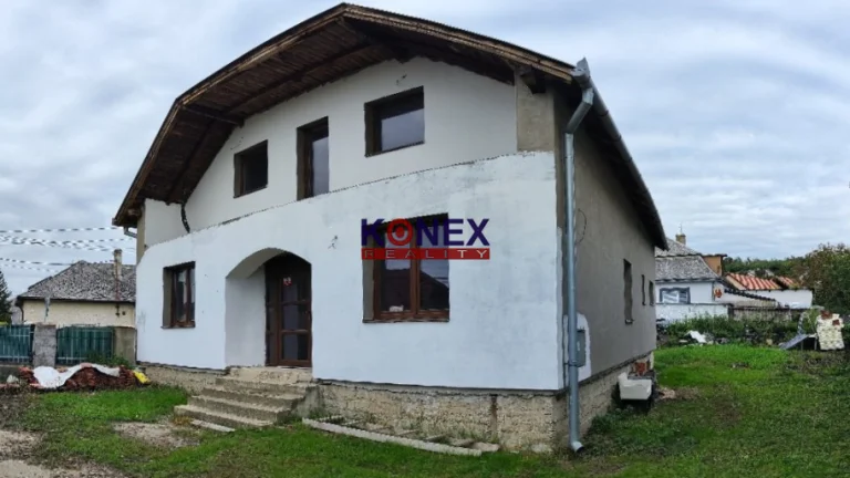 Poschodový rodinný dom v obci Svätuše