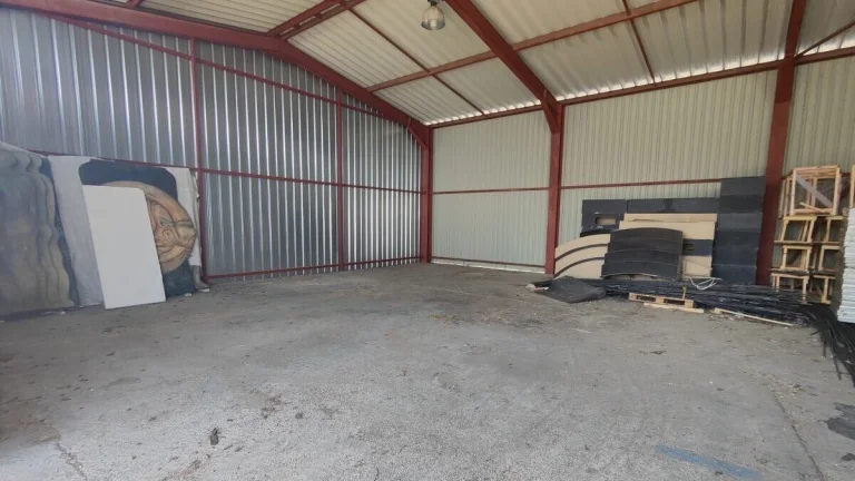 Sklad 320 m2 v zabezpečenom areáli, Žabí Majer, Bratislava
