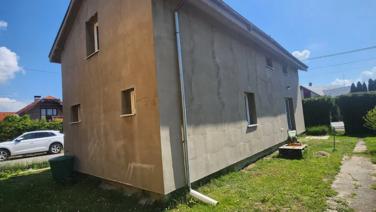VÝBORNÁ PONUKA A CENA - poschodová novostavba Cabaj