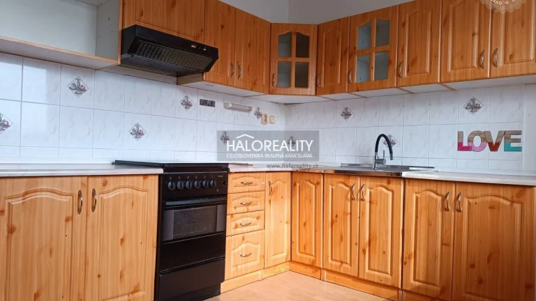 HALO reality - Predaj, trojizbový byt Trebišov, Ternavská -