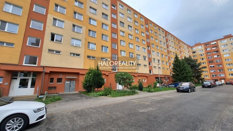 HALO reality - Predaj, trojizbový byt Prievidza, Sídlisko Za