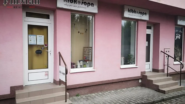 Obchodný priestor na predaj v Senci