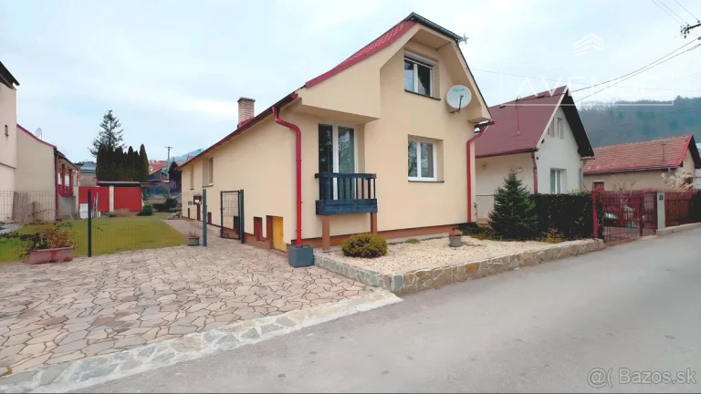 Piata Avenue | Na predaj zrekonštrovaný rodinný dom - Považs