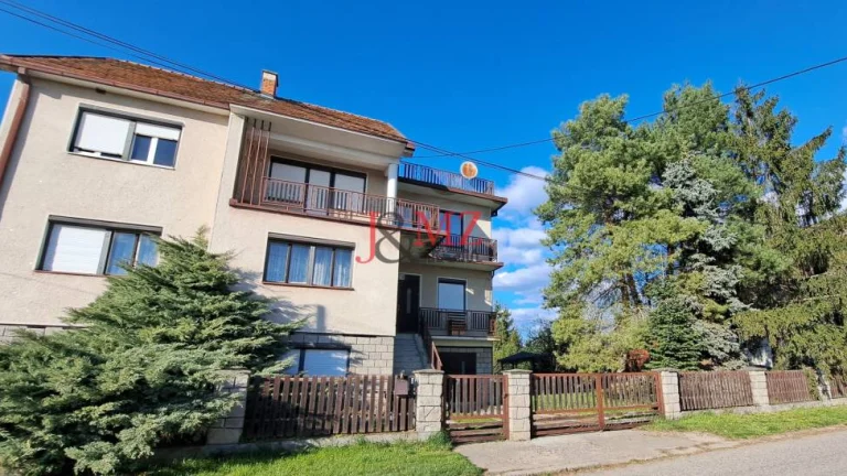 Rodinný dom, garáž a záhrada 1.400 m2, Hronské Kosihy (SM–81