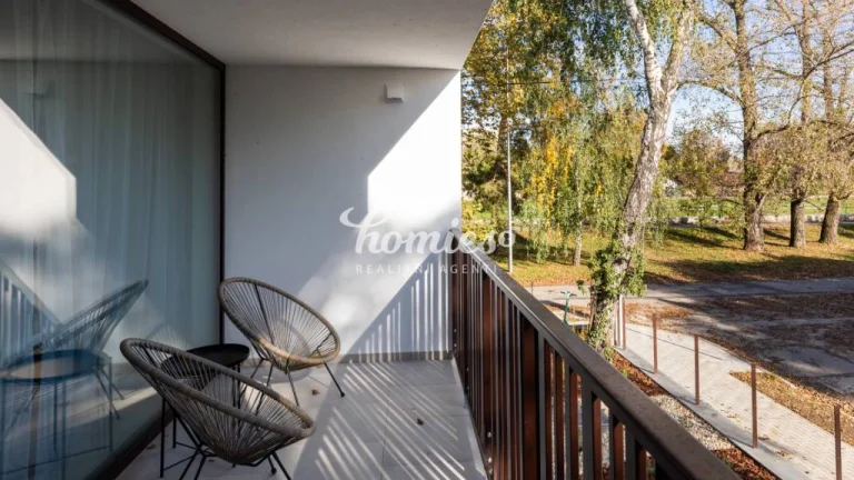 PRENÁJOM 3 izbový byt-novostavba-centrum mesta s parkovaním