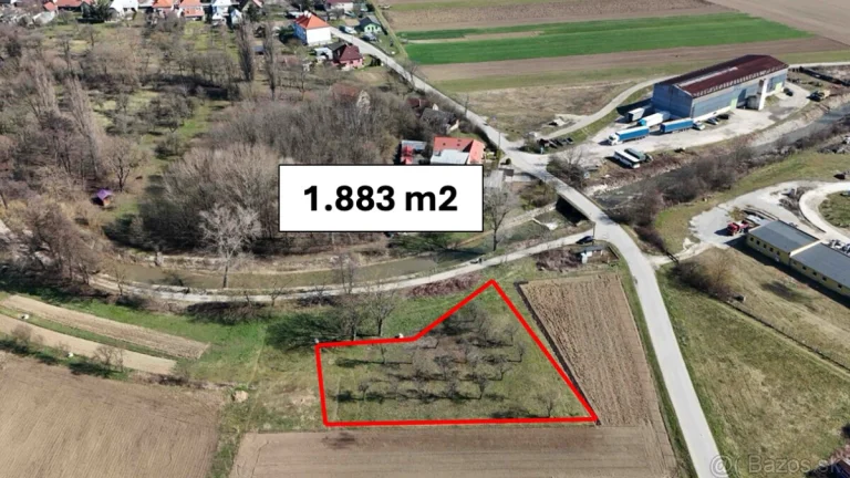 Moravské Lieskové – STAVEBNÝ rekreačný POZEMOK - 1.883 m2