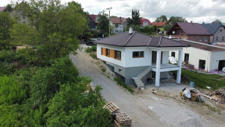Novostavba Handlová (m.č. Morovno)
