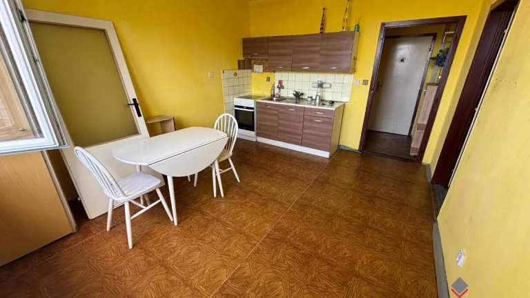 1 izbový byt Topoľčany / pôvodný stav