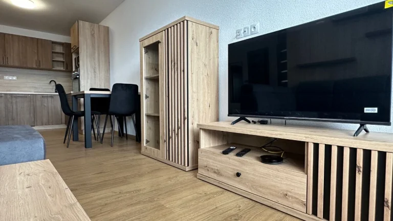 REZERVOVANÉ - 2 izbový byt s balkónom v novostavbe, 55m2