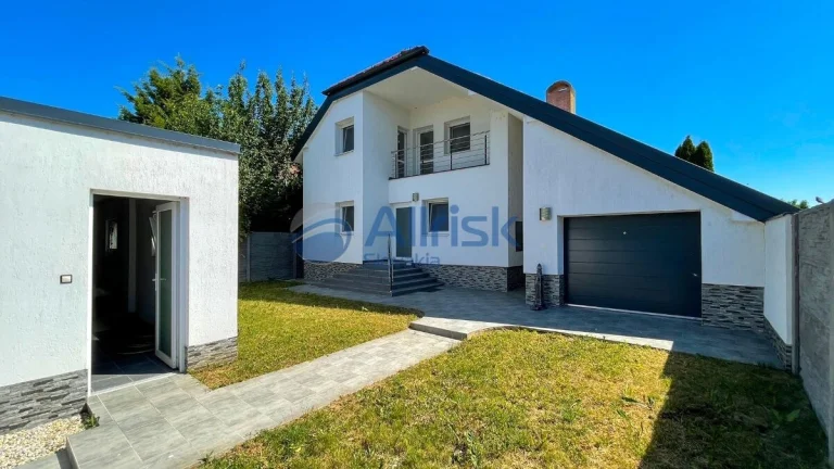 Luxusná vila vo vyhľadávanej lokalite na PRENÁJOM