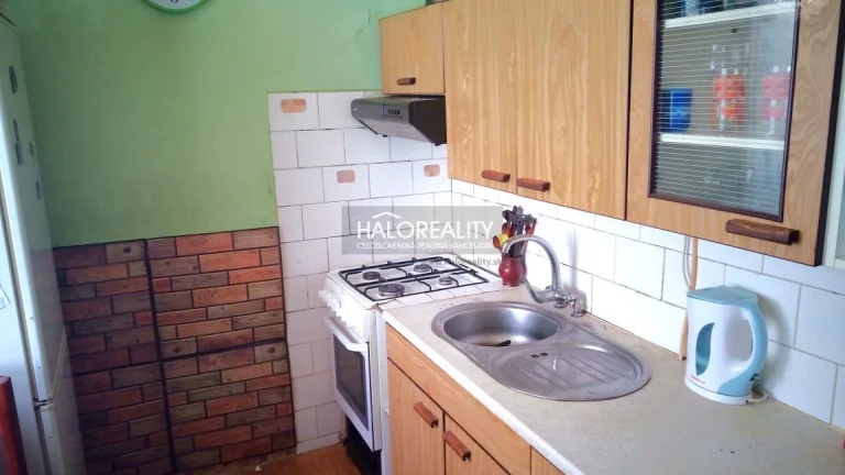 HALO reality - Predaj, dvojizbový byt Prievidza, Centrum