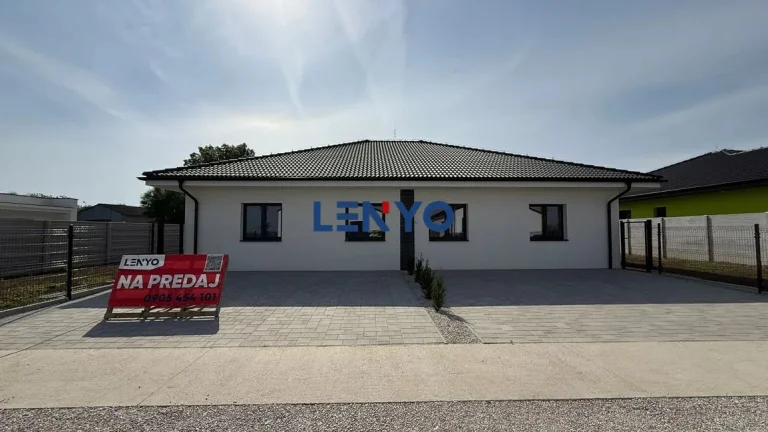 REZERVOVANÉ NOVÉ voňavé domy v Šali / Veči