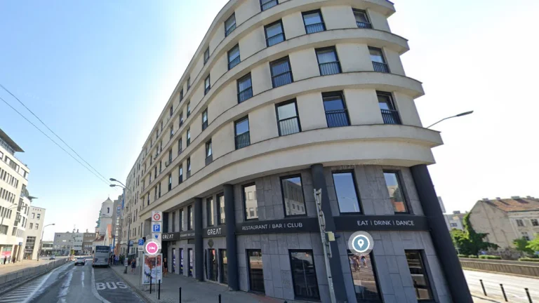 Moderné administratívne priestory s výhľadom na Prezidentský