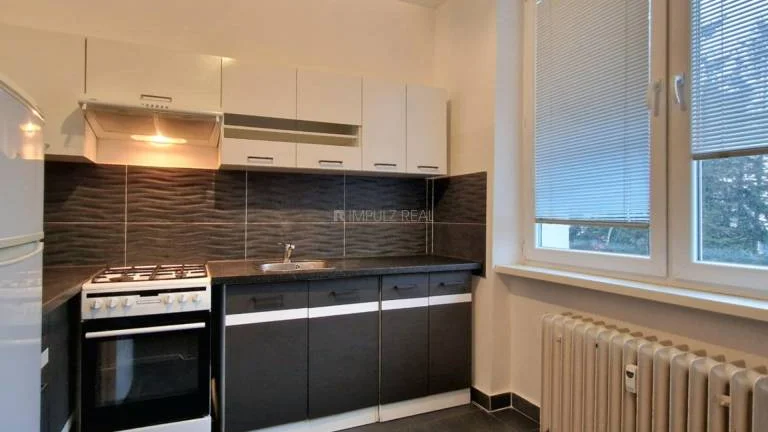 2i, Staré mesto, Komenského, 67 m2, loggia, zariadený