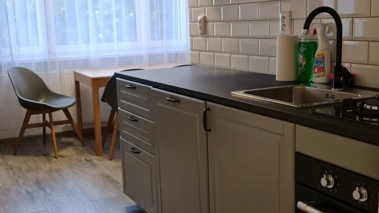 Prenájom 3 izbového bytu Banská Bystrica ČSA 16