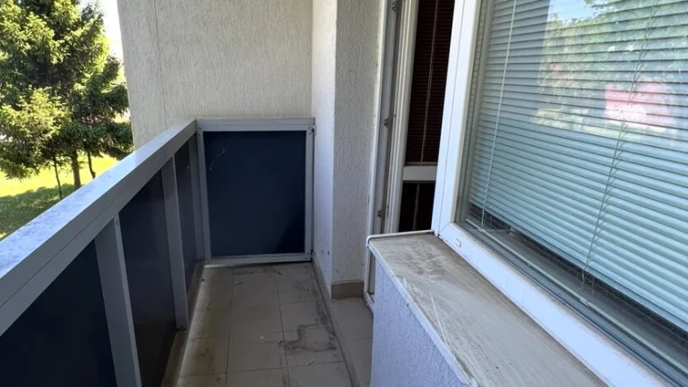 Na predaj veľký 2 izbový byt, Nové Zámky