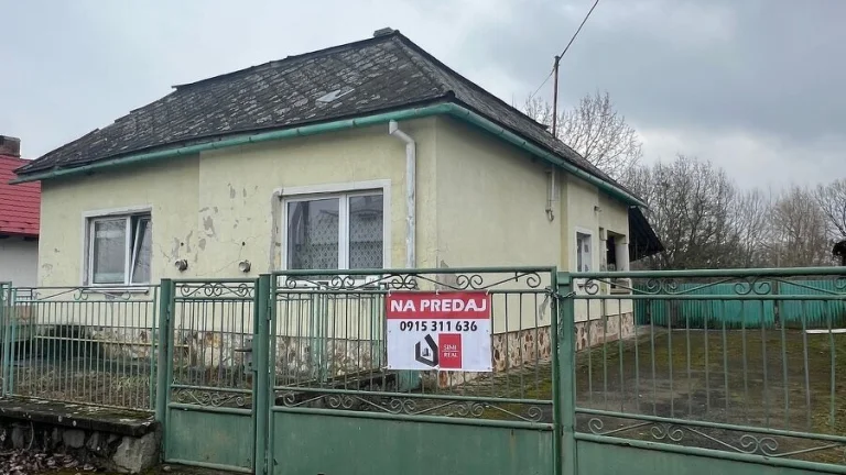 SIMI real - rodinný dom - potrebná kompletná rekonštrukcia