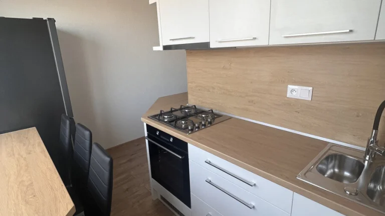 Prenájom novozrekonštruovaný 2 izb. byt Soblahovská, Trenčín