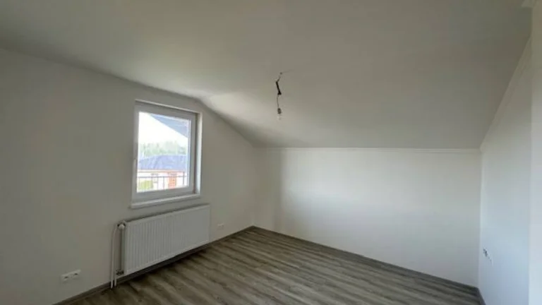 na predaj novostavbu rodinného domu