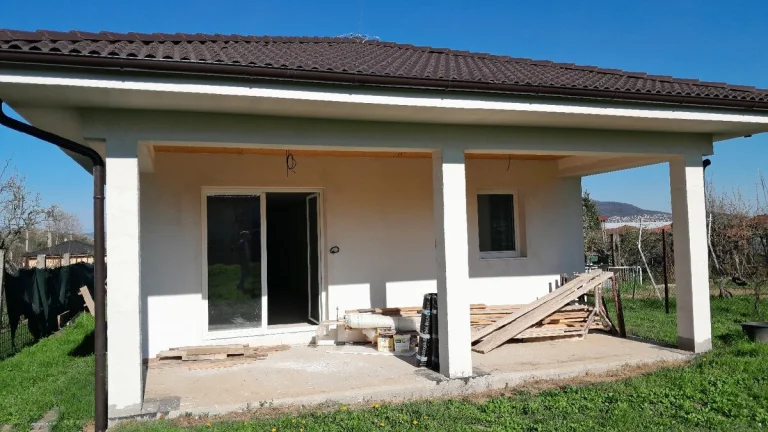 Predaj 4 izbový RD s pozemkom 7,3 ár Nitra Lužianky