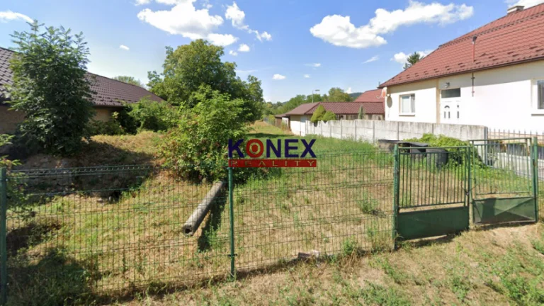 POZEMOK pre RD v tichej okrajovej časti mesta Strážske