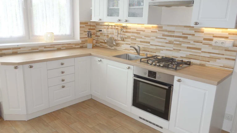 Rodinný dom na predaj - 4i, pozemok 720m2, Záhorská Bystrica