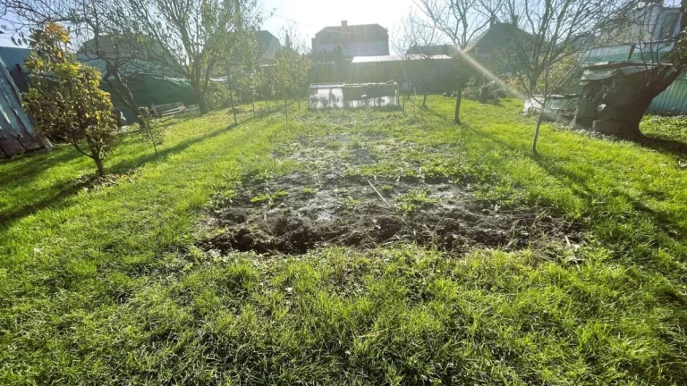 Pekný, rovinatý pozemok bez susediacich domov na výstavbu do