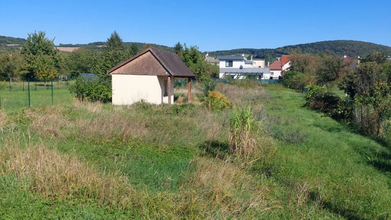 Trenčín/ Zamarovce – pozemok 1028 m2 na predaj