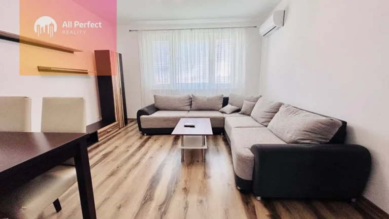 Krásny 3 izbový byt s balkónom na prenájom v Seredi
