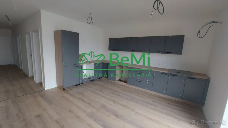 Predaj moderný 4 izbový dom-novostavba Nitra-Lužianky v cent