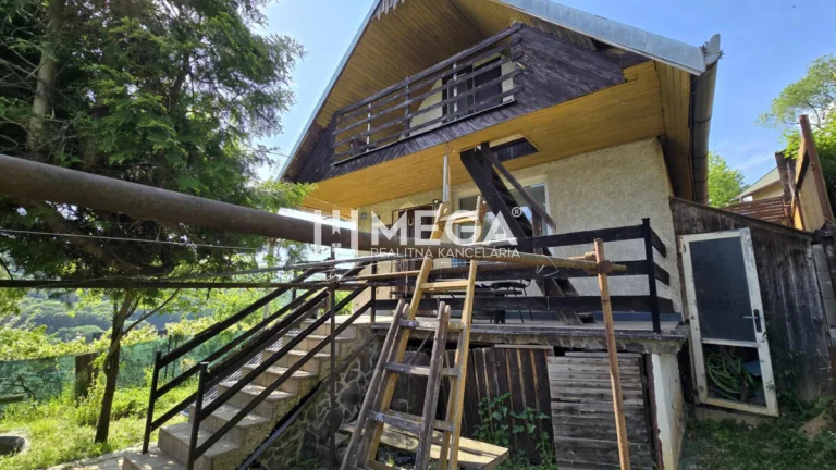 NA PREDAJ murovaná chata, Bukovec, Košice - okolie