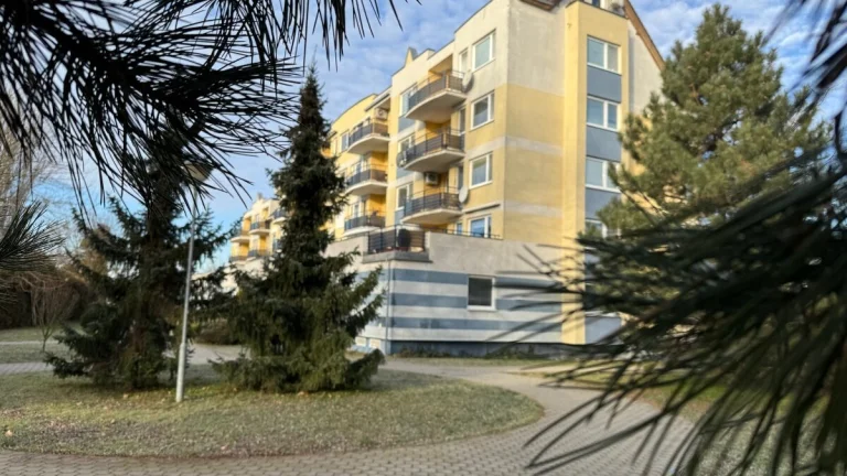 Novostavba 2-izb. bytu pri parku - bez postele a sedačky