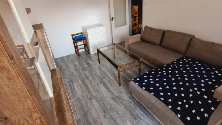 Prenájom bytu trojizbový byt