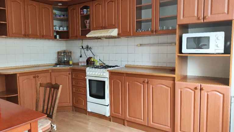Prenájom,3 - izbový byt Ťahanovce
